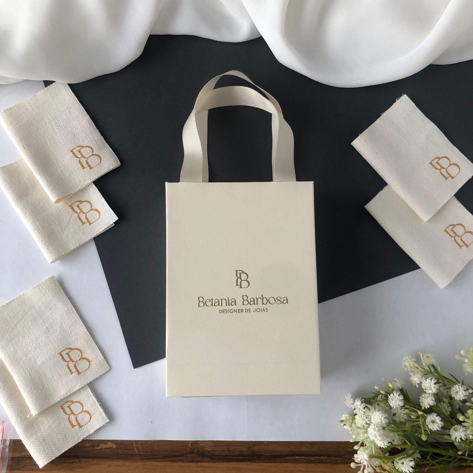 Kit Flanela Mágica + Mini Sacola Personalizadas