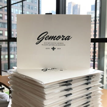 Sacola Personalizada 20,5x29x10cm- 30 Unidades